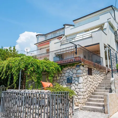 Apartman Nikol *